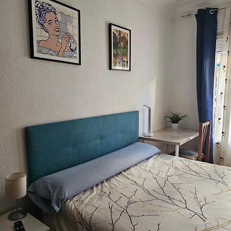 Centrica Habitacion Bed and Breakfast Madrid Eksteriør billede